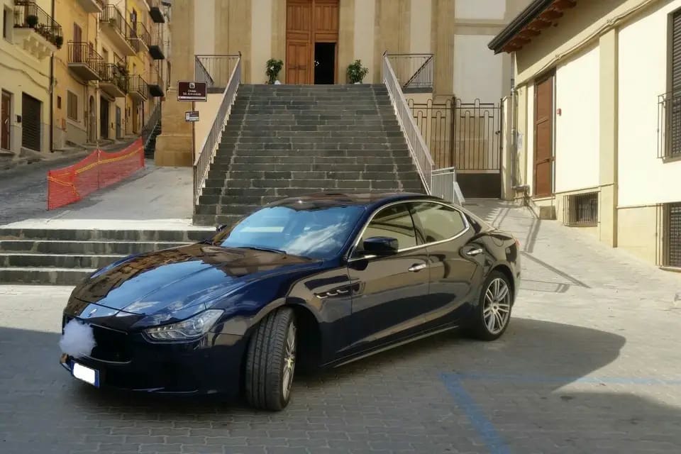 Auto Moderne e D'Epoca 3
